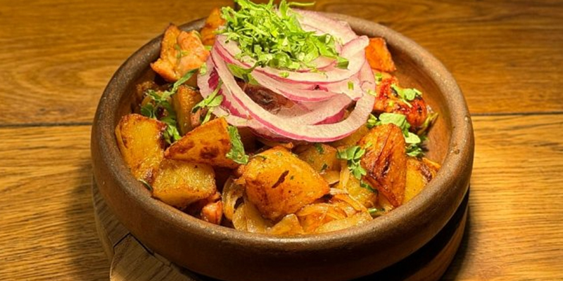 Картофель с луком